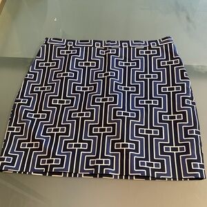 Michael Kors Skirt Like NEW Michael Kors Mini Skirt with Stretch Size 8